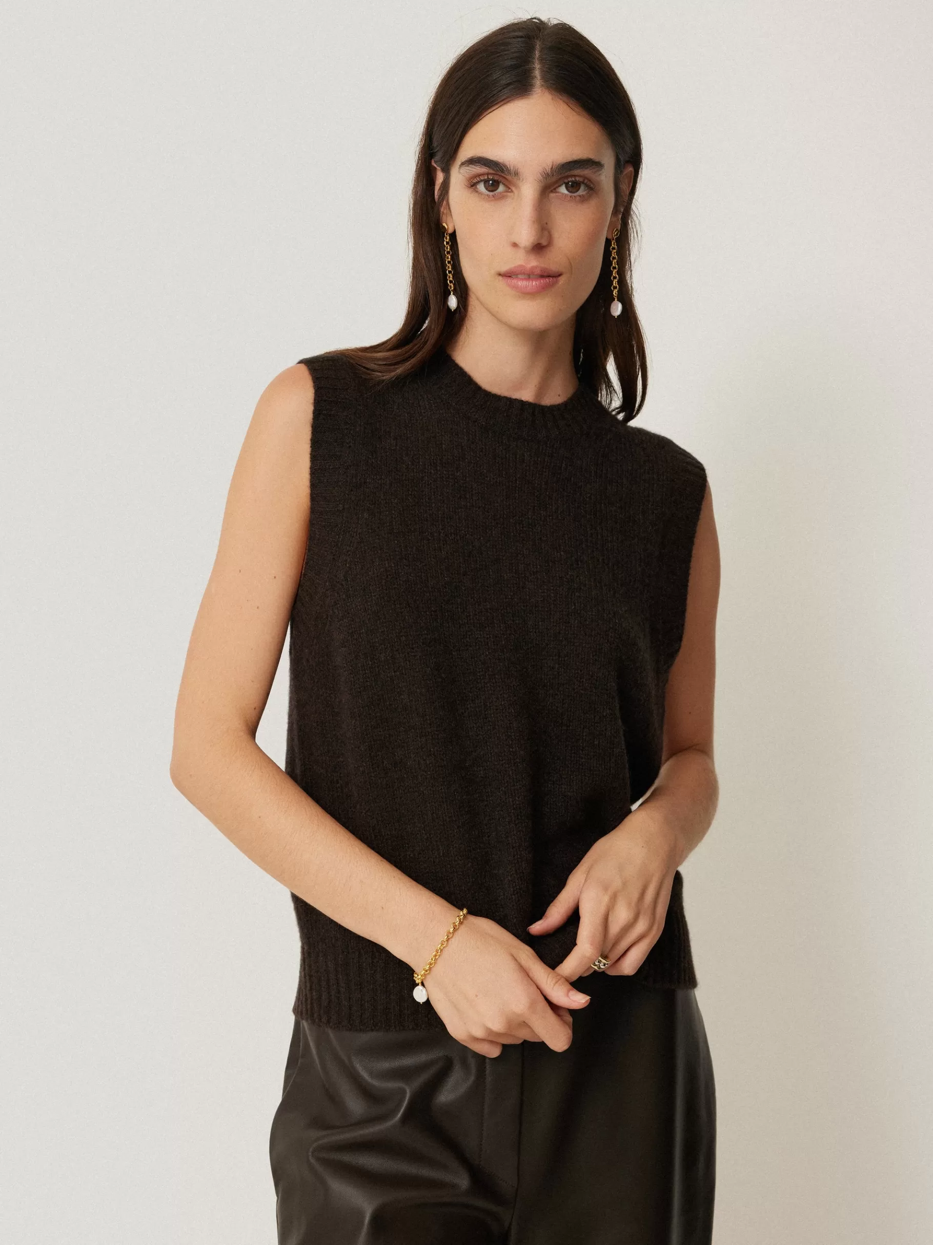 Jigsaw Knitwear & Cashmere-Cashmere Crew Neck Tank DarkBrown