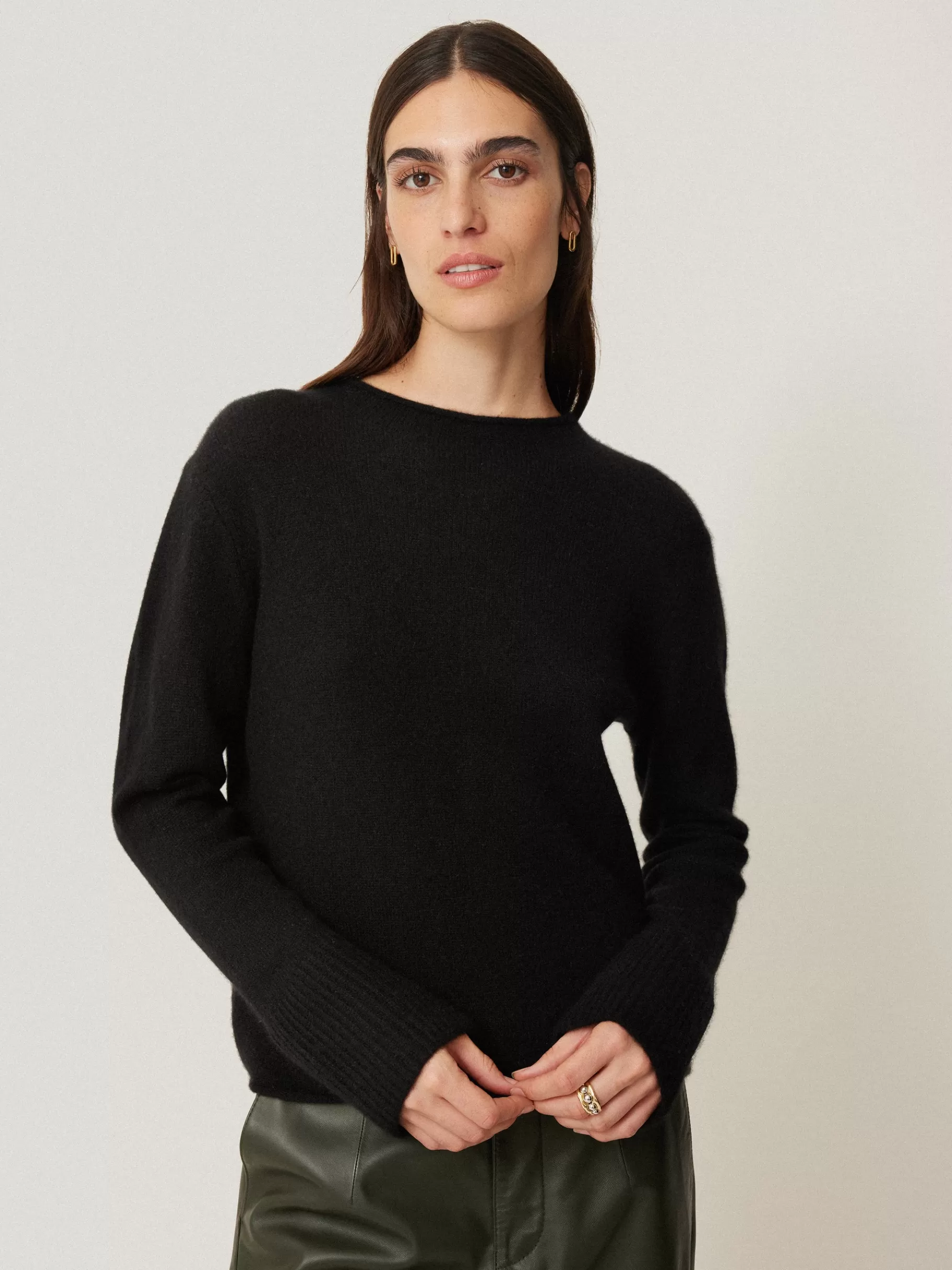 Jigsaw Knitwear & Cashmere-Cloud Cashmere Eldon Jumper Black