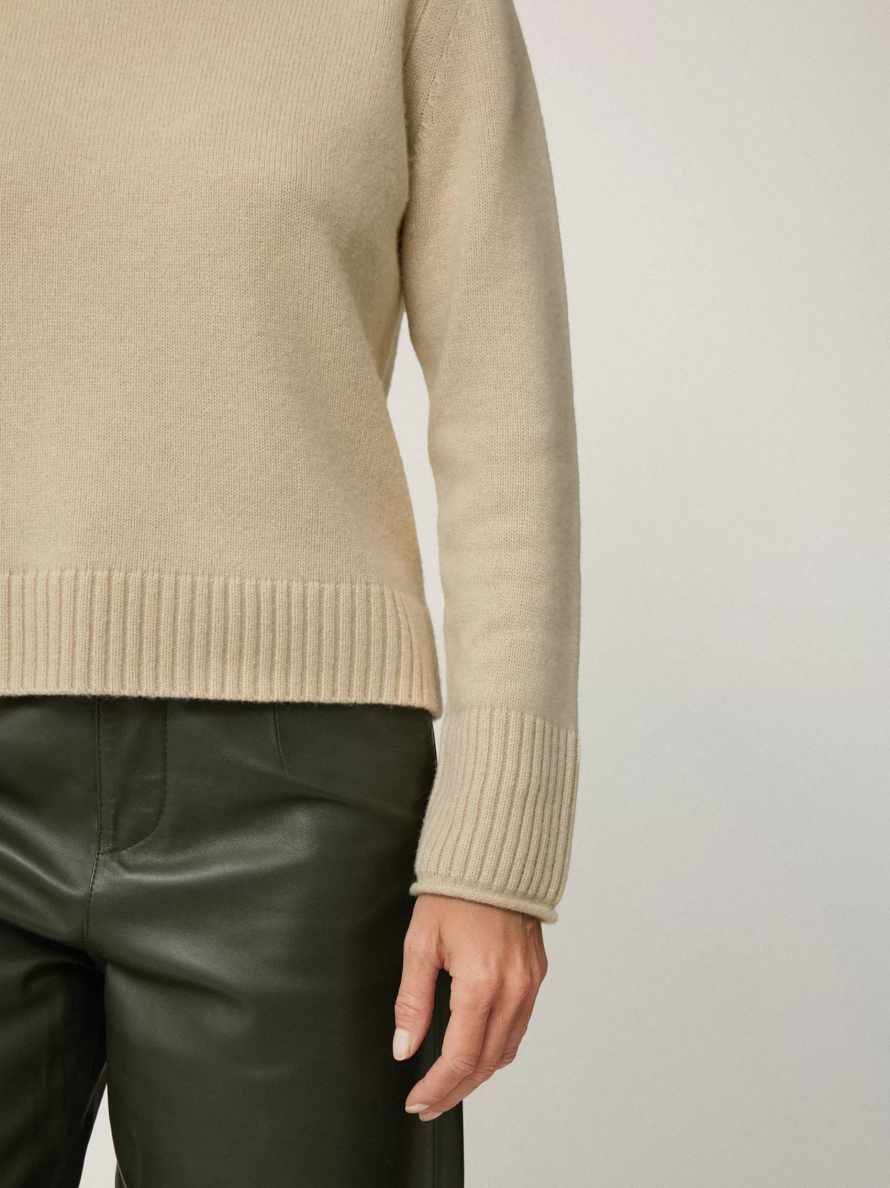 Jigsaw Knitwear & Cashmere-Compact Wool Cashmere Blend Jumper Cream