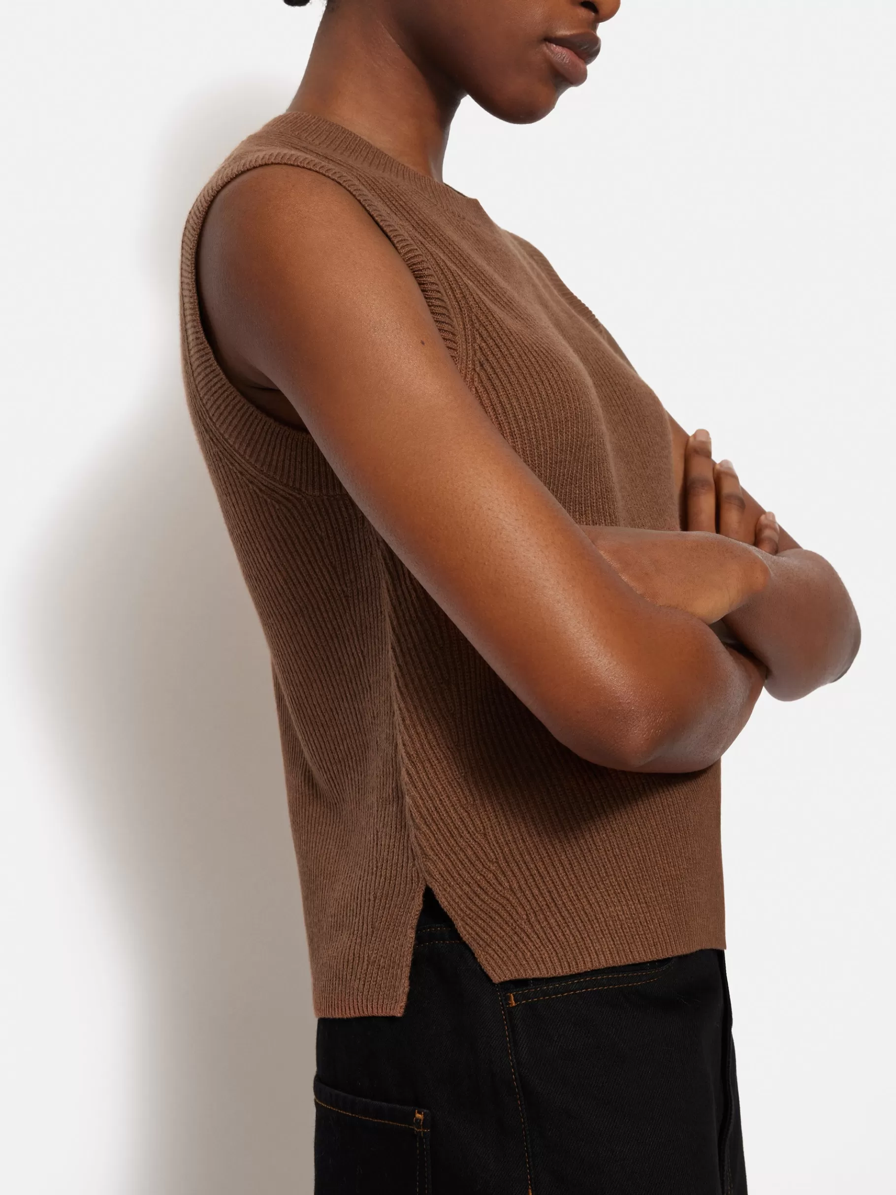 Jigsaw Knitwear & Cashmere-Cotton Blend Crew Tank Toffee