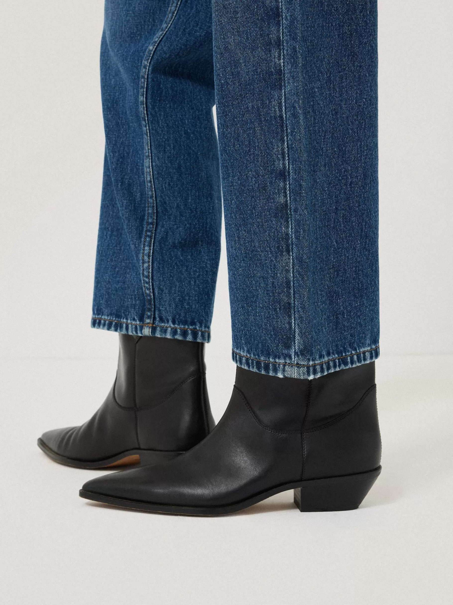 Jigsaw Boots-Leather Western Ankle Boot Black