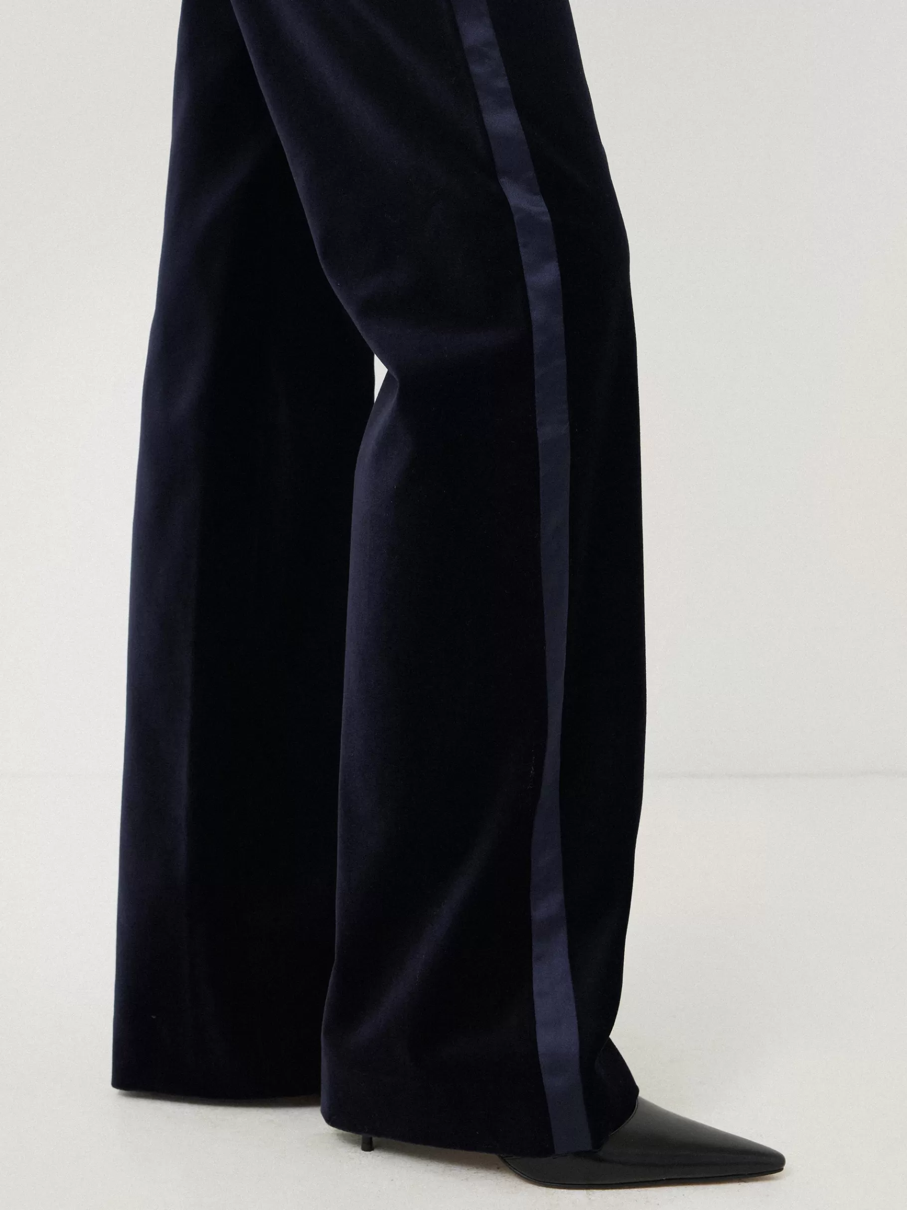 Jigsaw Trousers | Suits & Tailoring-Mason Velvet Trouser Navy
