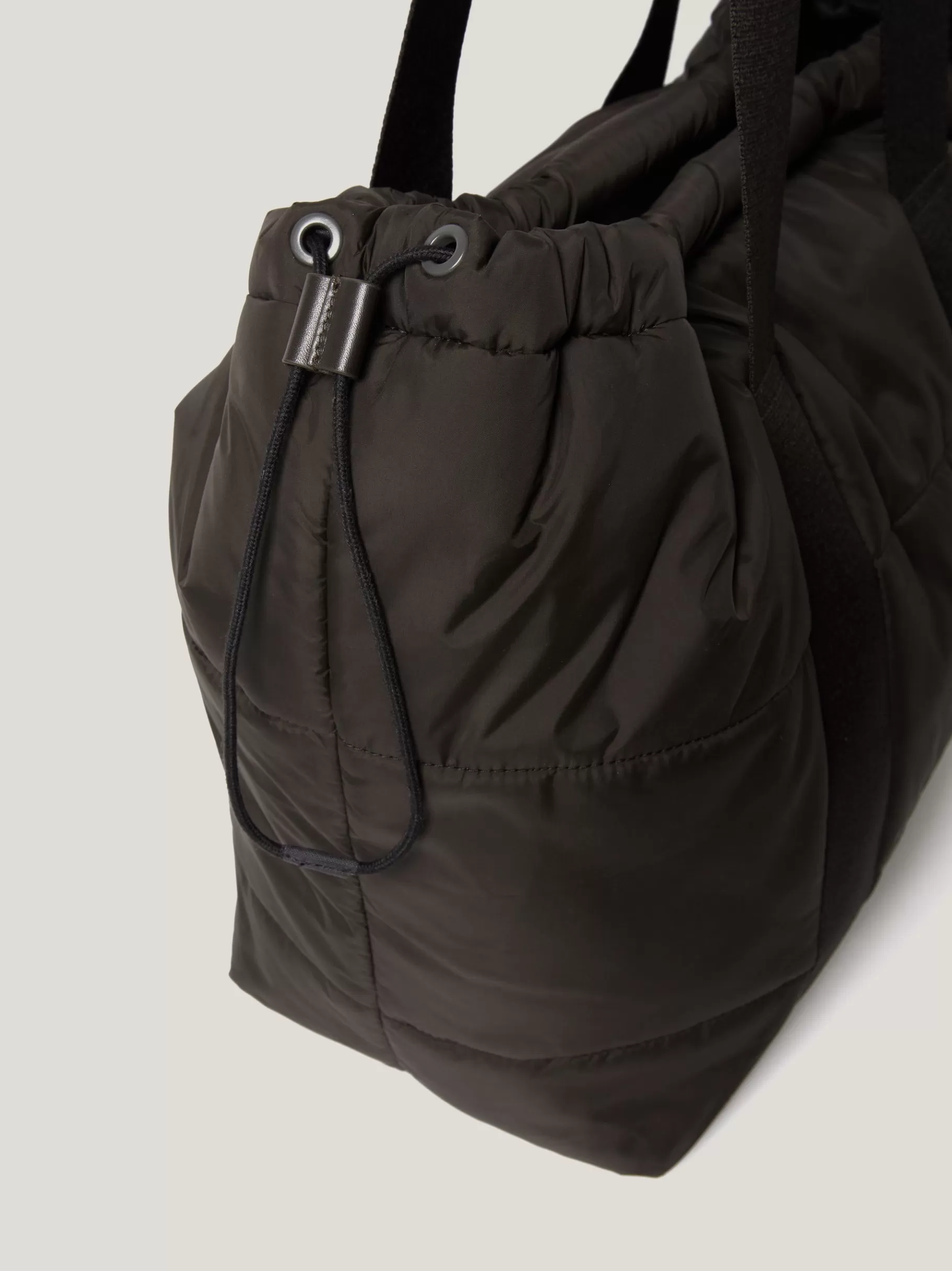 Jigsaw Bags-Nylon Quilted Drawstring Tote Chocolate